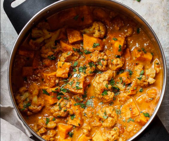 थाई रेड करी (Pic credit- Pinterest, eatwell101)
